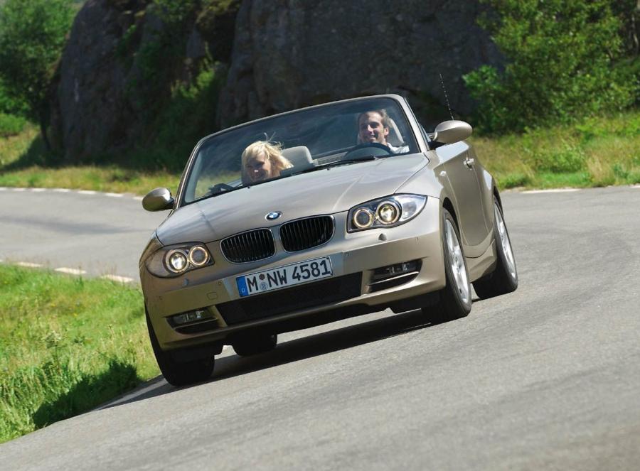  BMW 1-Series Convertible 2008 года  (фото 52 из 52)
